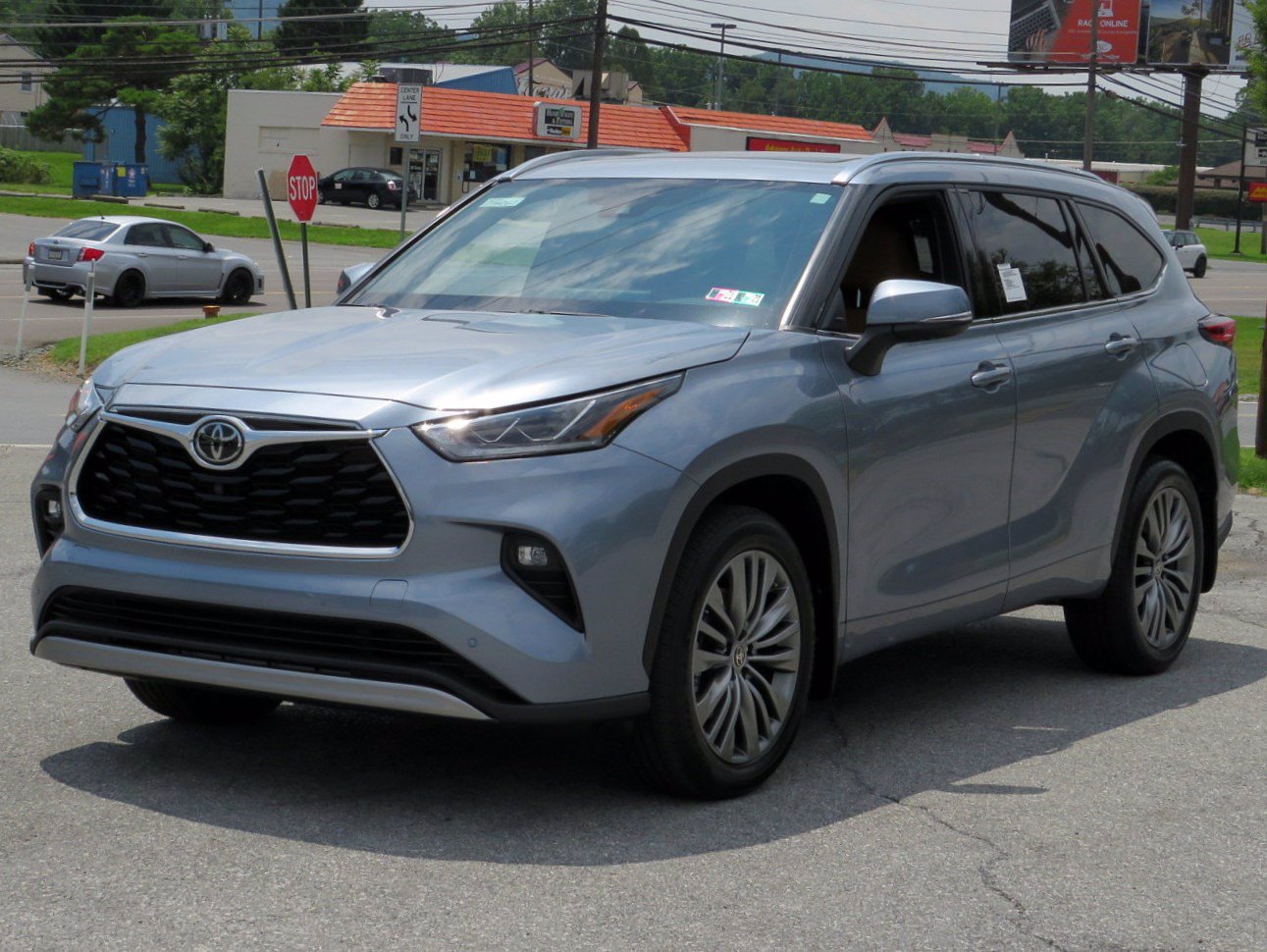 New 2020 Toyota Highlander Platinum Sport Utility in Sinking Spring ...